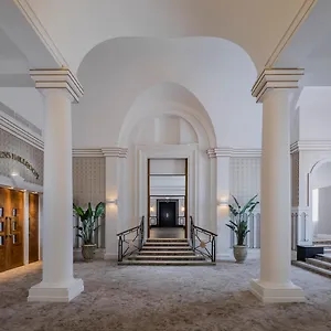 Otel The Queens